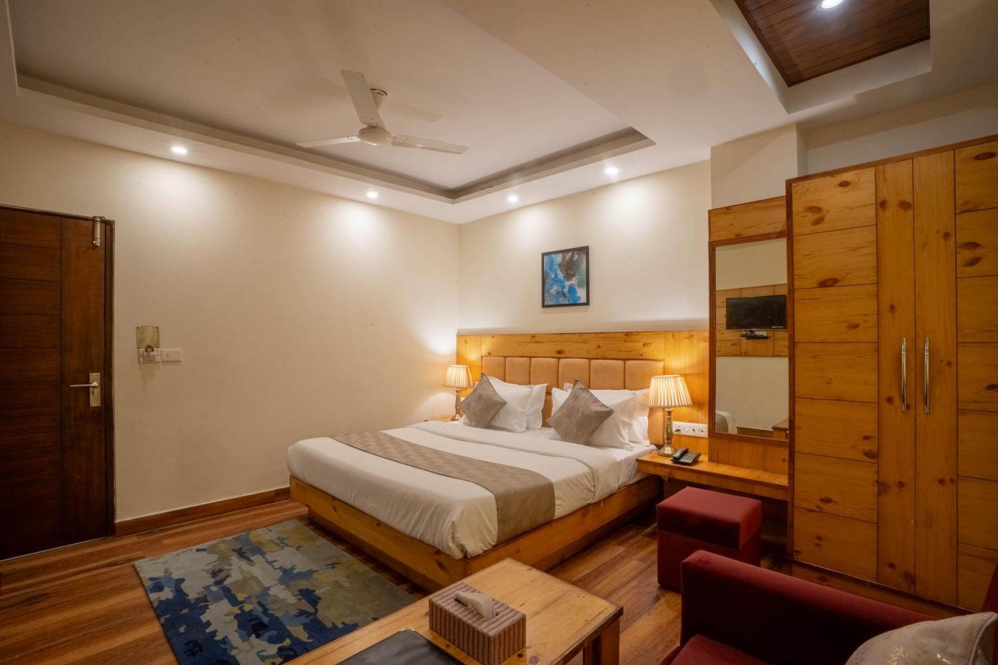 Perfectstayz Valley Vista 5 Min Walk To Mall Road Mussoorie Exteriér fotografie