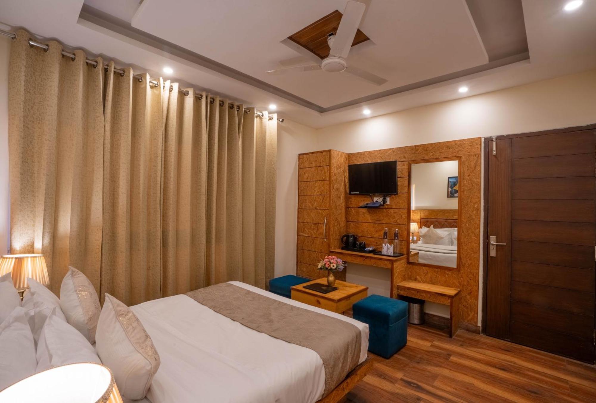 Perfectstayz Valley Vista 5 Min Walk To Mall Road Mussoorie Exteriér fotografie